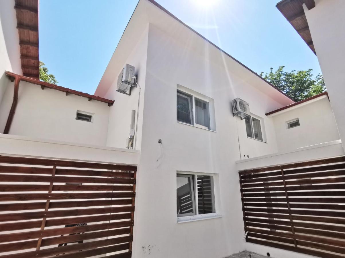 Apartamente Liliacul Jupiter Exterior foto